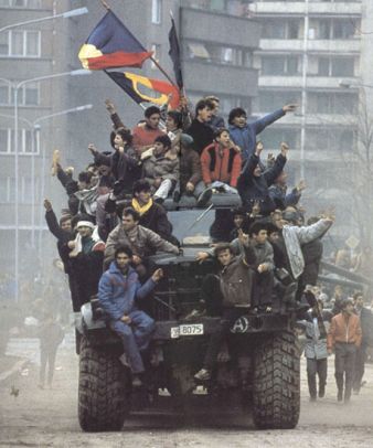 Revolutia Romana din 1989 - poza 2