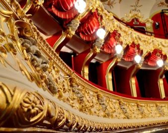 Teatrul National “Vasile Alecsandri” din Iasi isi deschide portile dupa 8 ani de lucrari de renovare si consolidare - poza 4